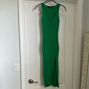 Green Sleeveless Dress